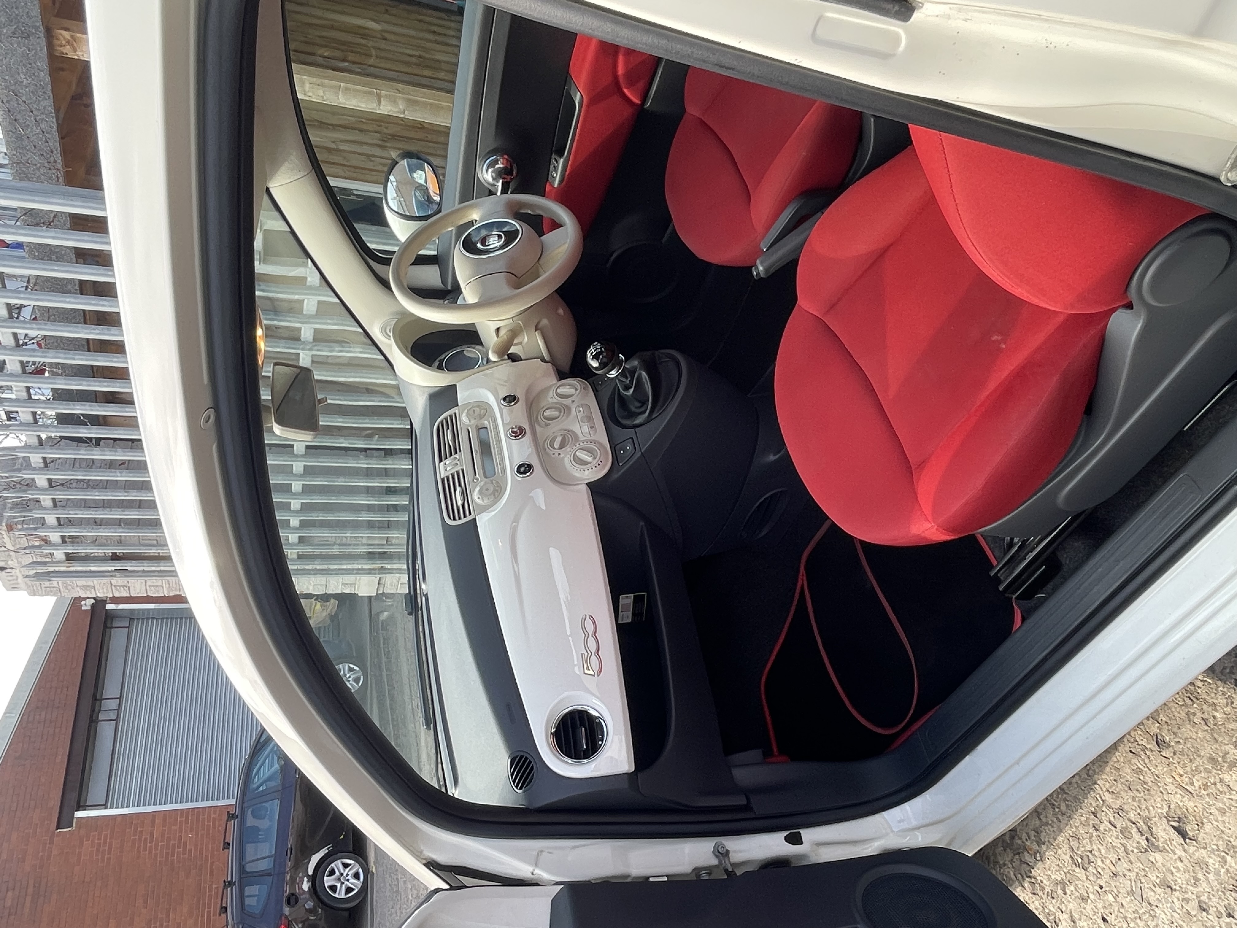 2012 Fiat 500 1.2 Pop Euro 4 3dr view 3