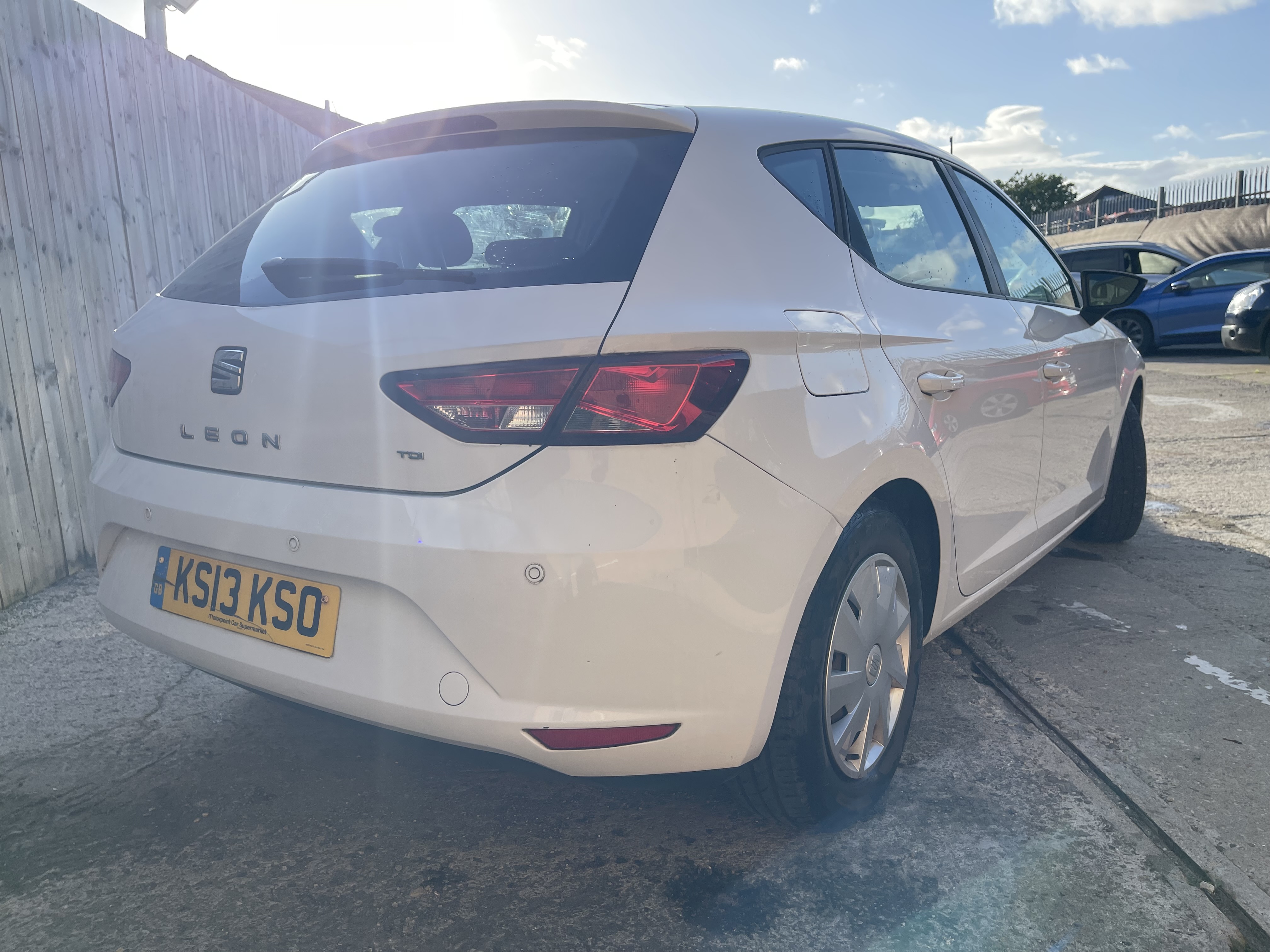 2013 Seat Leon 1.6 TDI CR S Euro 5 (s/s) 5dr view 5